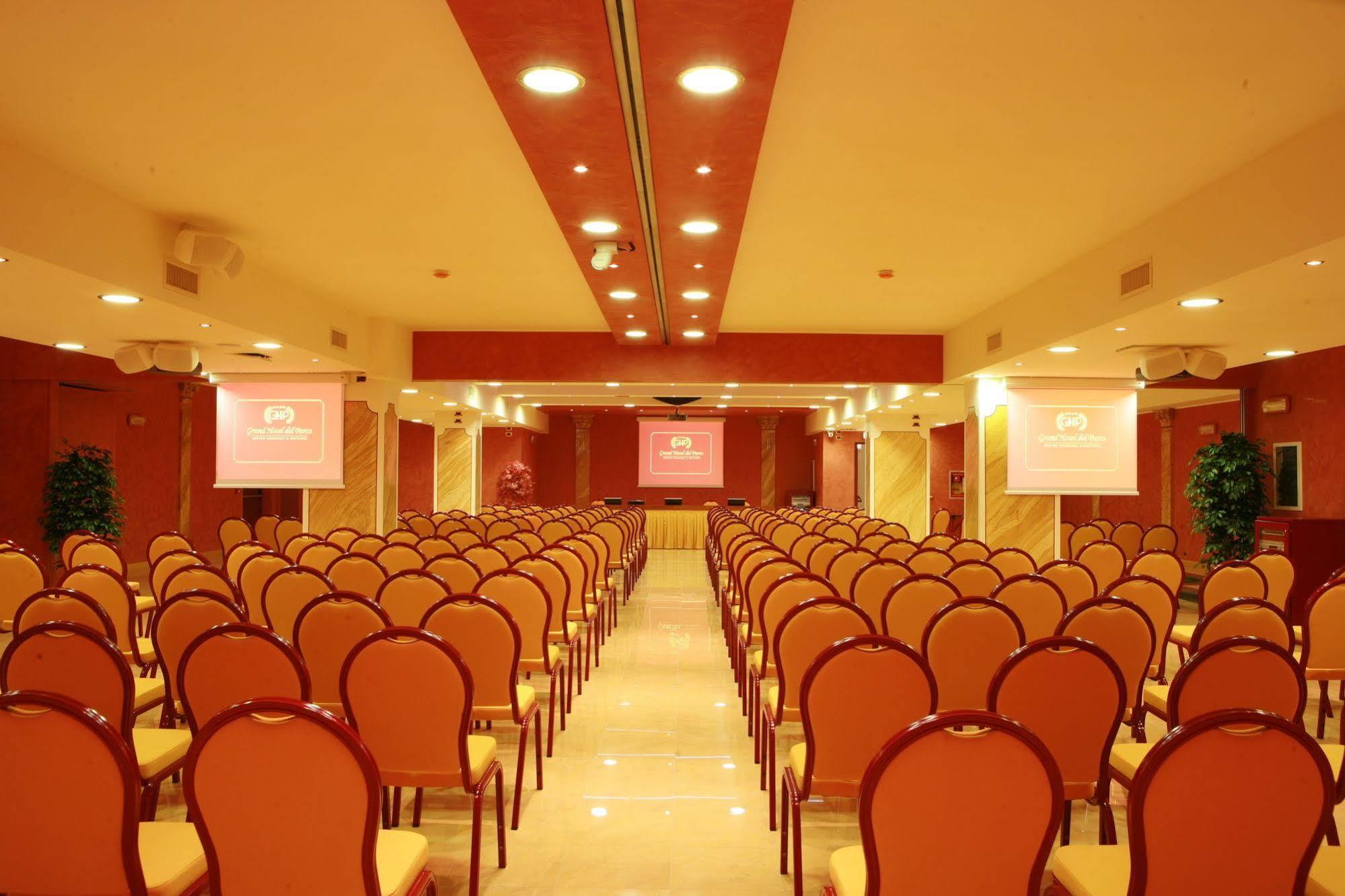 Hotel Grand Del Parco - Bergamo Airport Stezzano